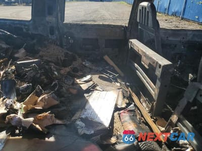 Zdjęcie 11 z 12 samochodu: 1993 CHEV SUBURBAN C1500 VIN:1GNEC16K2PJ392261 - miniatura