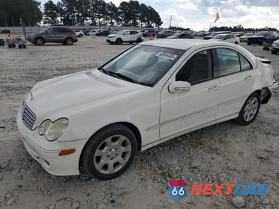 2005 MERCEDES-BENZ C 240 WDBRF61J35F580329 - główne zdjęcie licytacji z USA - miniatura