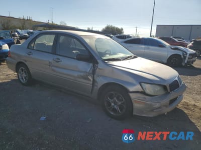 Czwarte zdjęcie samochodu z boku: 2003 MITSUBISHI LANCER ES VIN:JA3AJ26E33U043582 - miniatura