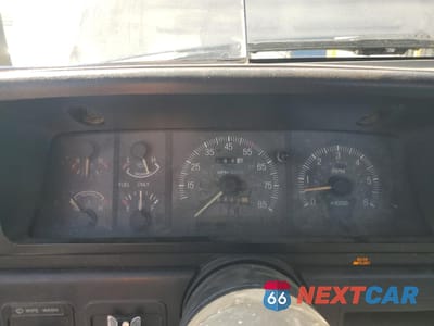 Zdjęcie 9 z 12 samochodu: 1988 FORD F150 VIN:1FTEF14Y4JKA48715 - miniatura