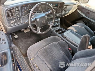 Zdjęcie 8 z 12 samochodu: 2002 CHEVROLET SILVERADO K1500 VIN:2GCEK19T821275951 - miniatura