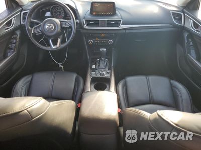 Zdjęcie 8 z 14 samochodu: 2017 MAZDA 3 TOURING VIN:JM1BN1L3XH1120982 - miniatura
