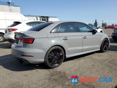 Trzecie zdjęcie samochodu z tyłu: 2020 AUDI RS3 VIN:WUABWGFF1LA904534 - miniatura