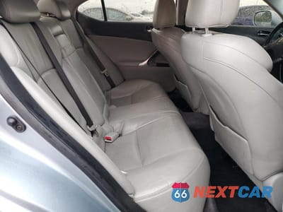 Zdjęcie 10 z 12 samochodu: 2006 LEXUS IS 350 VIN:JTHBE262265006021 - miniatura