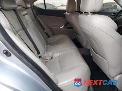 Zdjęcie 10 z 12 samochodu: 2006 LEXUS IS 350 VIN:JTHBE262265006021 - miniatura