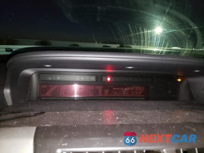 Zdjęcie 9 z 12 samochodu: 2012 TOYOTA PRIUS V VIN:JTDZN3EU2C3176041 - miniatura