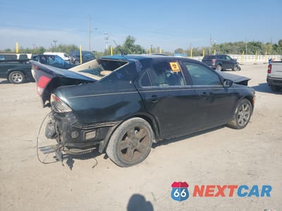 Trzecie zdjęcie samochodu z tyłu: 2010 MERCURY MILAN PREMIER VIN:3MEHM0JA5AR608501 - miniatura