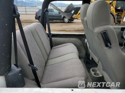 Zdjęcie 11 z 13 samochodu: 2003 JEEP WRANGLER COMMANDO VIN:1J4FA39S83P370468 - miniatura