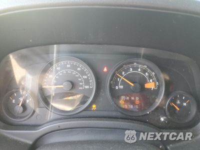 Zdjęcie 9 z 15 samochodu: 2015 JEEP COMPASS SPORT VIN:1C4NJCBA6FD198210 - miniatura