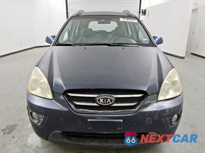 Piąte zdjęcie samochodu w środku: 2007 KIA RONDO LX VIN:KNAFG526877096902 - miniatura
