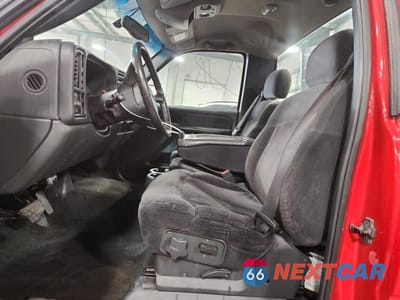 Zdjęcie 7 z 12 samochodu: 2001 CHEVROLET SILVERADO K2500 HEAVY DUTY VIN:1GCHK24G21E205596 - miniatura