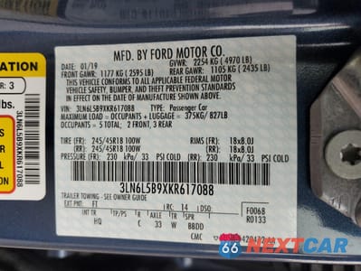 Zdjęcie 12 z 12 samochodu: 2019 LINCOLN MKZ VIN:3LN6L5B9XKR617088 - miniatura