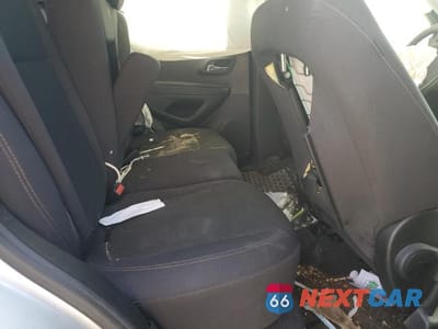 Zdjęcie 11 z 13 samochodu: 2019 CHEVROLET TRAX LS VIN:3GNCJKSB1KL358578 - miniatura