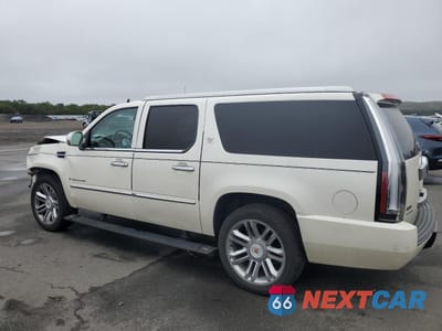 Drugie zdjęcie samochodu z przodu: 2011 CADILLAC ESCALADE ESV PLATINUM VIN:1GYS3KEF2BR252883 - miniatura