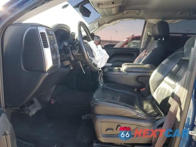 Zdjęcie 7 z 11 samochodu: 2017 CHEVROLET SILVERADO K1500 LT VIN:3GCUKREC4HG103609 - miniatura