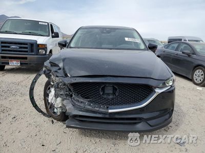 Piąte zdjęcie samochodu w środku: 2018 MAZDA CX-5 TOURING VIN:JM3KFBCM2J0368061 - miniatura