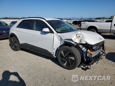 Czwarte zdjęcie samochodu z boku: 2025 HYUNDAI IONIQ 5 SEL VIN:7YAKN4DA8SY001950 - miniatura