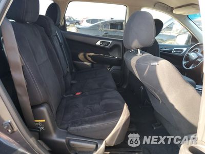 Zdjęcie 11 z 15 samochodu: 2014 NISSAN PATHFINDER S VIN:5N1AR2MM0EC646644 - miniatura