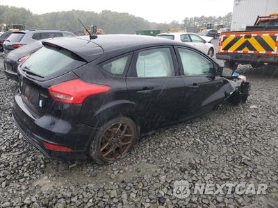 Trzecie zdjęcie samochodu z tyłu: 2016 FORD FOCUS SE VIN:1FADP3K25GL228216 - miniatura