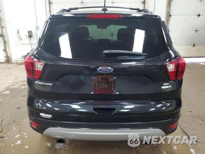 Zdjęcie 6 z 13 samochodu: 2019 FORD ESCAPE SE VIN:1FMCU9GDXKUA31603 - miniatura