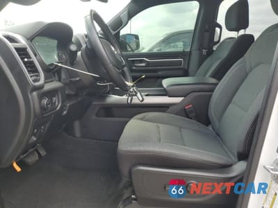 Zdjęcie 7 z 12 samochodu: 2023 RAM 1500 BIG HORN VIN:1C6RRFFG4PN531680 - miniatura