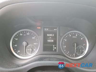 Zdjęcie 9 z 15 samochodu: 2023 MERCEDES-BENZ METRIS VIN:W1YV0BEY2P4341110 - miniatura