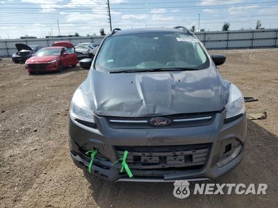 Piąte zdjęcie samochodu w środku: 2016 FORD ESCAPE SE VIN:1FMCU0GXXGUC09541 - miniatura