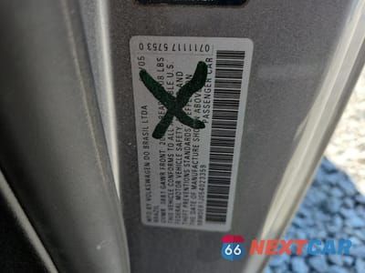 Zdjęcie 12 z 12 samochodu: 2005 VOLKSWAGEN GTI VIN:9BWDE61J054023359 - miniatura