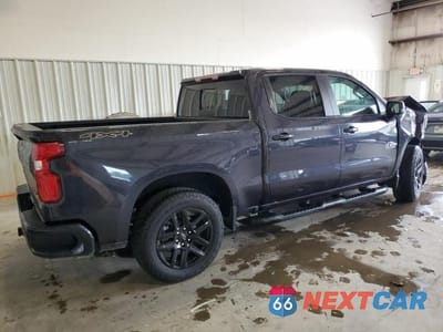 Trzecie zdjęcie samochodu z tyłu: 2024 CHEVROLET SILVERADO K1500 RST VIN:2GCUDEED0R1246255 - miniatura