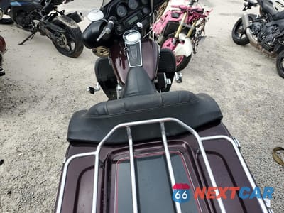 Zdjęcie 6 z 9 samochodu: 2006 HARLEY-DAVIDSON FLHTCUI VIN:1HD1FCW106Y651402 - miniatura