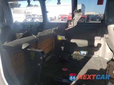 Zdjęcie 11 z 14 samochodu: 1998 CHEVROLET EXPRESS G1500 VIN:1GNFG15R6W1060684 - miniatura