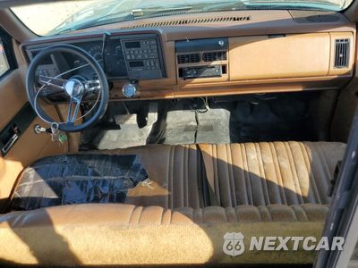 Zdjęcie 8 z 14 samochodu: 1990 CHEVROLET GMT-400 C2500 VIN:1GCFC24H5LE239015 - miniatura