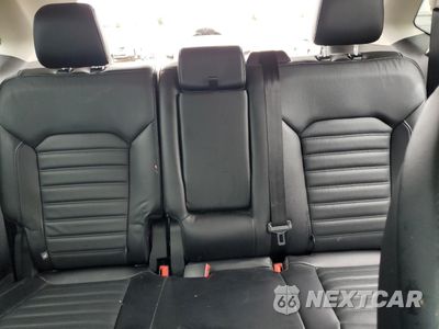 Zdjęcie 10 z 16 samochodu: 2018 FORD EDGE SEL VIN:2FMPK3J94JBB23738 - miniatura