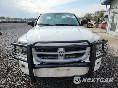 Piąte zdjęcie samochodu w środku: 2009 DODGE DAKOTA SXT VIN:1D3HE38P09S785247 - miniatura