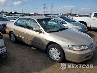 Czwarte zdjęcie samochodu z boku: 2000 HONDA ACCORD LX VIN:1HGCG5647YA017627 - miniatura