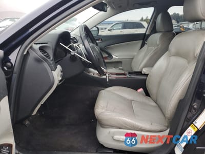 Zdjęcie 7 z 14 samochodu: 2008 LEXUS IS 250 VIN:JTHCK262082025667 - miniatura