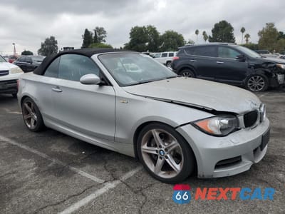 Czwarte zdjęcie samochodu z boku: 2008 BMW 135 I VIN:WBAUN93518VF55682 - miniatura
