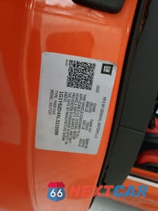 Zdjęcie 12 z 14 samochodu: 2021 CHEVROLET CORVETTE STINGRAY 2LT VIN:1G1YB2D48M5123360 - miniatura