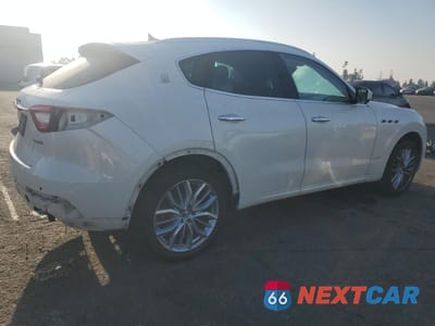 Trzecie zdjęcie samochodu z tyłu: 2020 MASERATI LEVANTE LUXURY VIN:ZN661XUL0LX342563 - miniatura