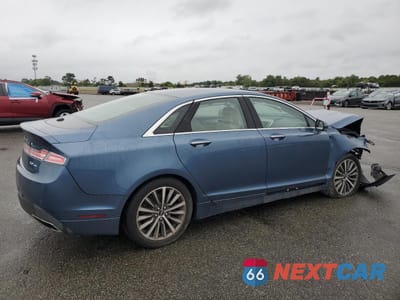 Trzecie zdjęcie samochodu z tyłu: 2019 LINCOLN MKZ VIN:3LN6L5B9XKR617088 - miniatura