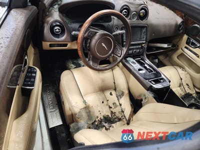 Zdjęcie 8 z 12 samochodu: 2015 JAGUAR XJL PORTFOLIO VIN:SAJWJ2GDXF8V79697 - miniatura