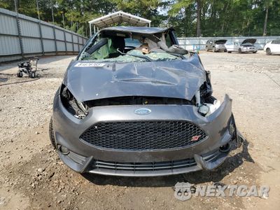 Piąte zdjęcie samochodu w środku: 2017 FORD FIESTA ST VIN:3FADP4GX6HM136963 - miniatura
