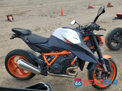 2023 KTM 1290 SUPER DUKE R VBKV3940XPM967275 - główne zdjęcie licytacji z USA - miniatura