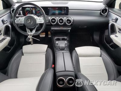 Zdjęcie 8 z 13 samochodu: 2019 MERCEDES-BENZ A 220 VIN:WDD3G4EB1KW017504 - miniatura