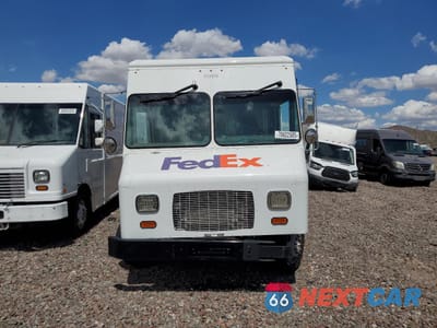 Piąte zdjęcie samochodu w środku: 2021 FORD F59 VIN:1F66F5KN8M0A04076 - miniatura