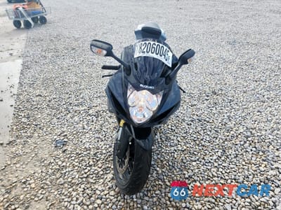 Drugie zdjęcie samochodu z przodu: 2025 SUZUKI GSX-R750 VIN:JS1GR7MA4S7101711 - miniatura