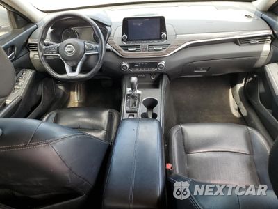 Zdjęcie 8 z 12 samochodu: 2019 NISSAN ALTIMA SL VIN:1N4BL4EV8KC189953 - miniatura