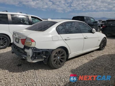 Trzecie zdjęcie samochodu z tyłu: 2011 BMW 328 XI VIN:WBAPK7G53BNN69785 - miniatura