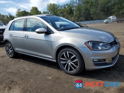 Czwarte zdjęcie samochodu z boku: 2017 VOLKSWAGEN GOLF S VIN:3VW217AU5HM058823 - miniatura