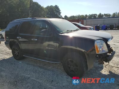 Czwarte zdjęcie samochodu z boku: 2007 GMC YUKON DENALI VIN:1GKFK63807J350889 - miniatura